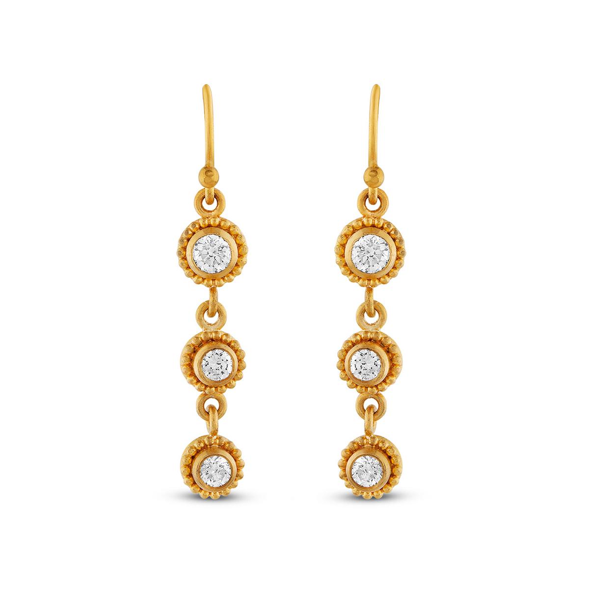 Granulated Earring - Diamond