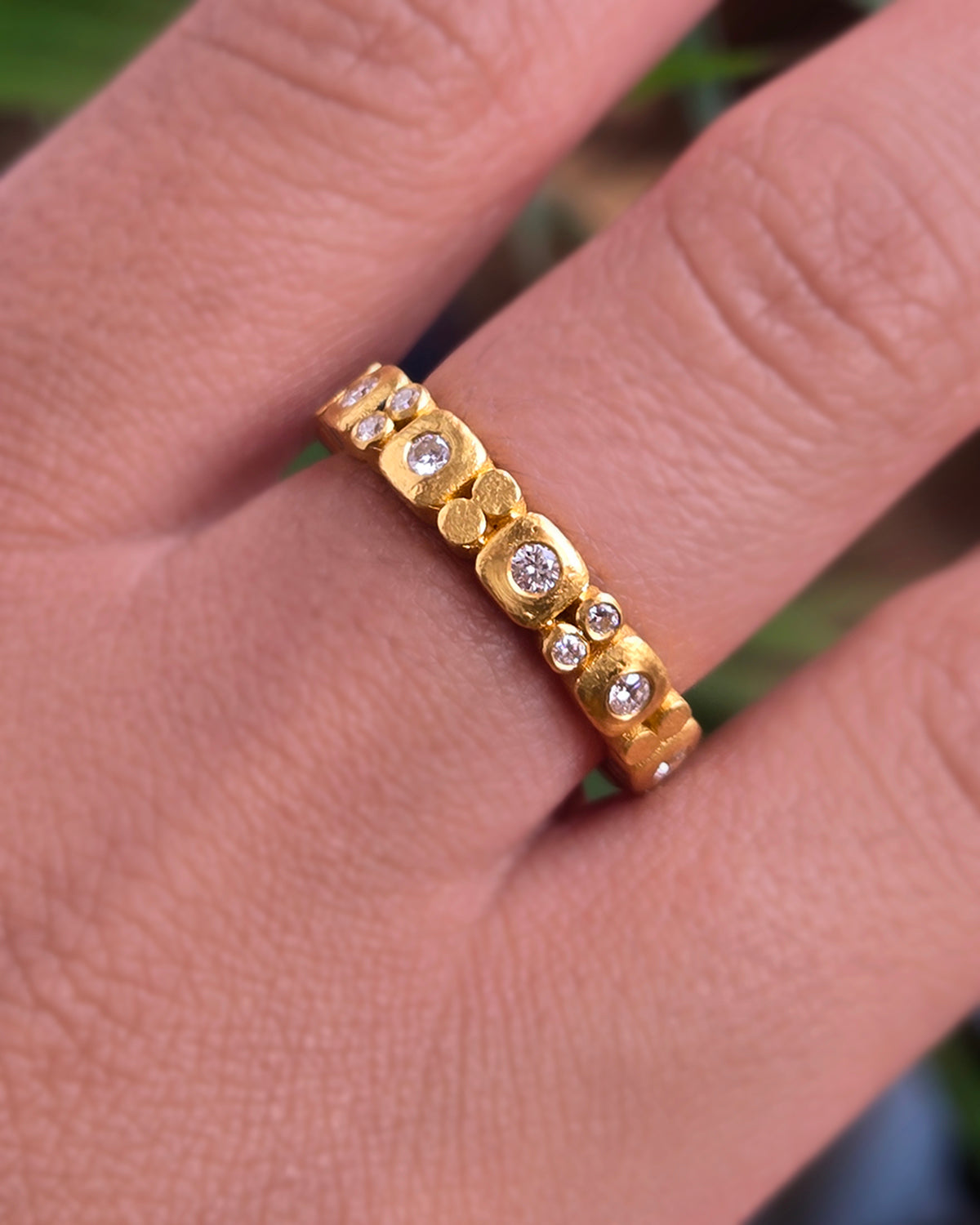 Mosaics Spotlight Double Dots Eternity Ring