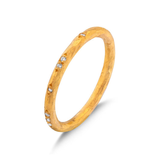 Gemstone Speckled Everlasting Ring