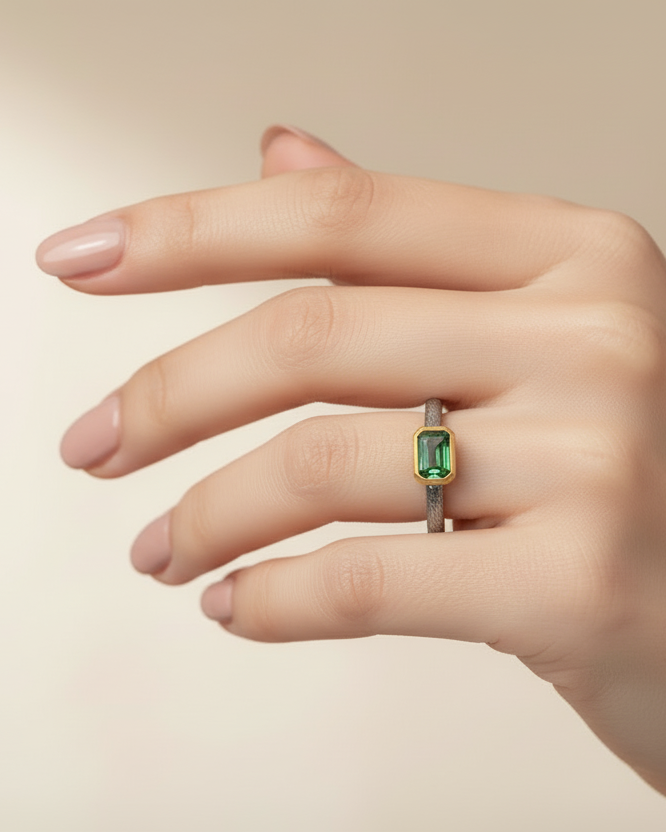Two-Tone Green Sapphire Ring