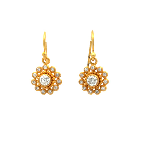 Daisy Model Earring